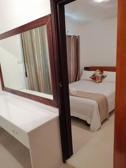 Private Nasoso 4 Bedroom House 나디 외부 사진